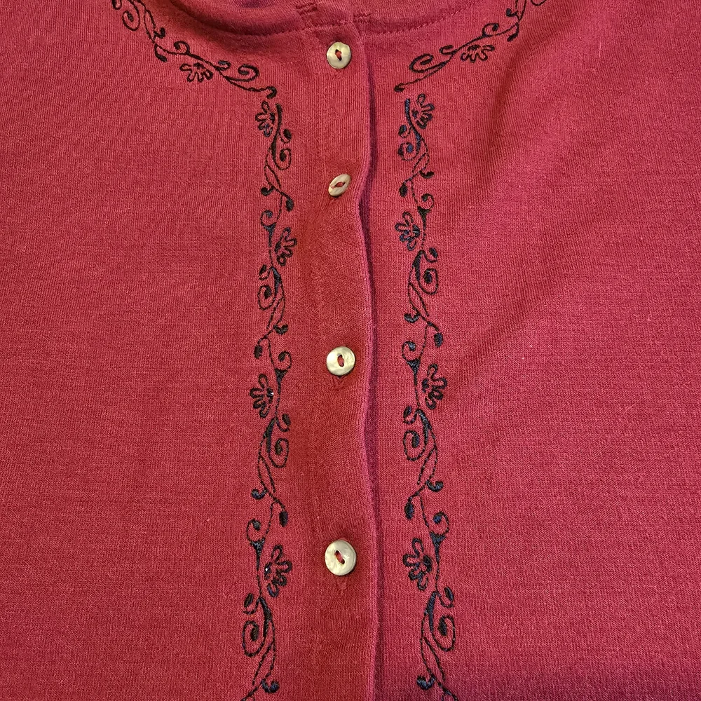 Worthington Knits Red Embroidered Button Front Cardigan XL - Picture 2 of 7